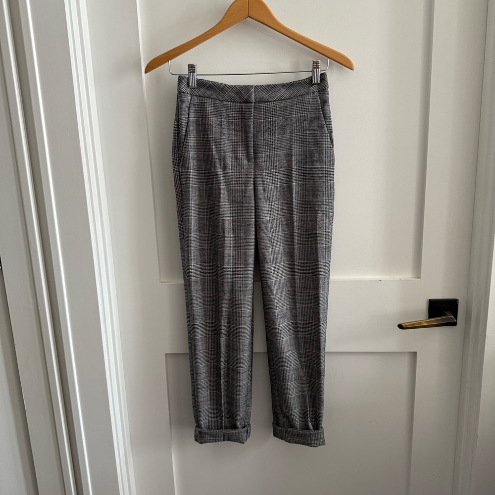 Black and White Plaid woven  trouser Pants with pockets